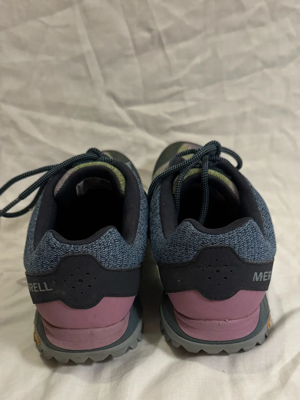 Merrell Woman’s Antora Rainbow Trail Runners Size 8.5 - Picture 4 of 7